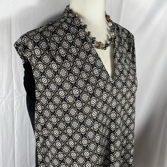 Sleeveless top by Jones New York - Picture 2 of 5